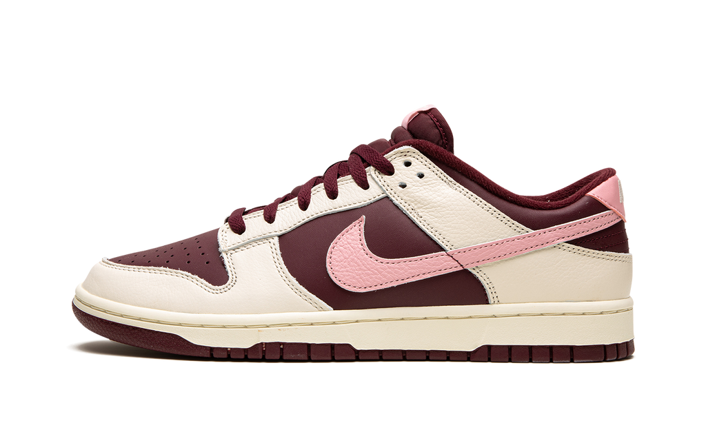 Nike Dunk Low Valentine's Day