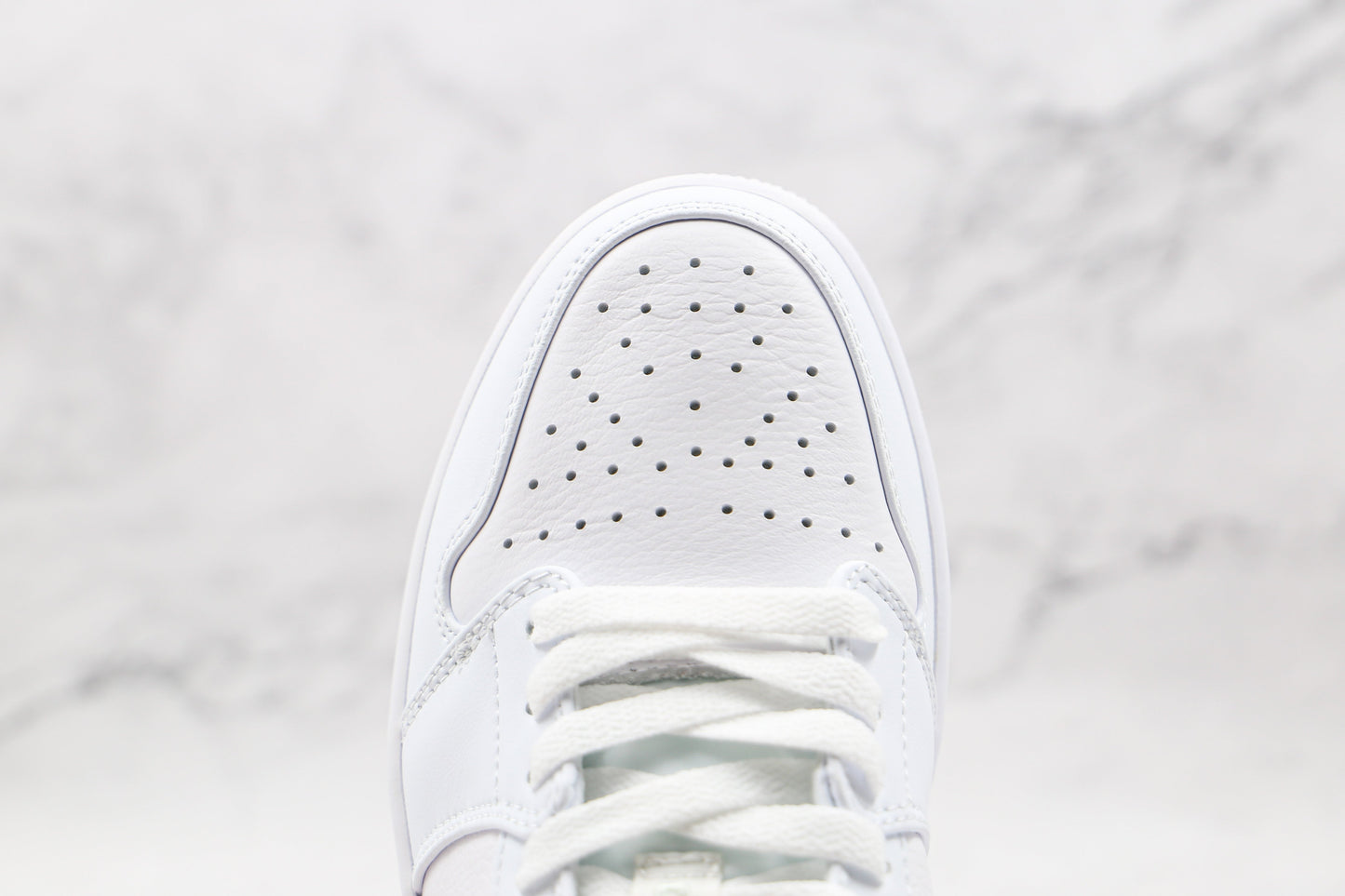 Jordan 1 Low Triple White 