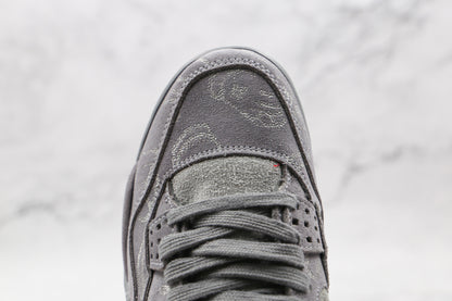 Jordan 4 Retro Kaws 