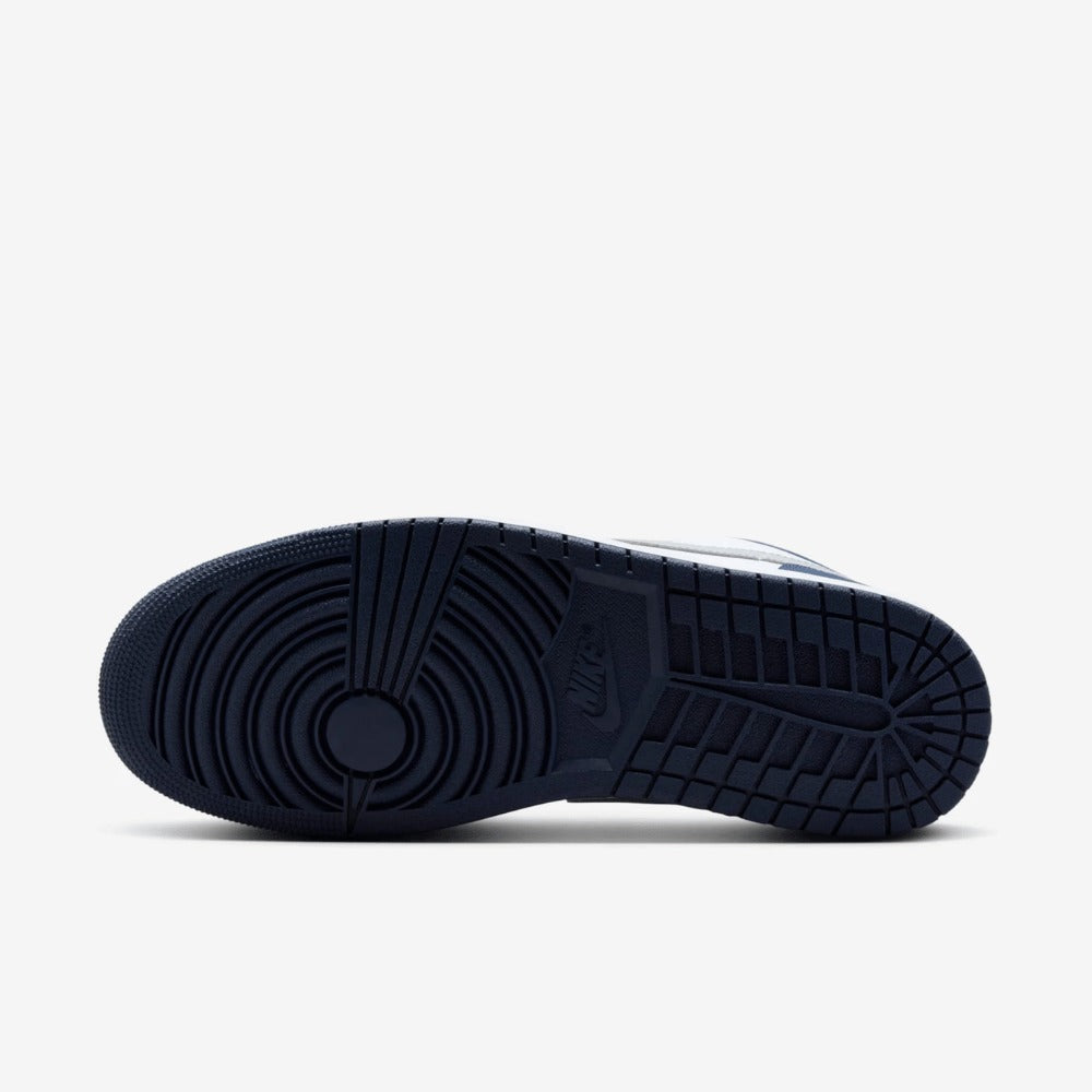 Jordan 1 Low Wolf Gray Midnight Navy 