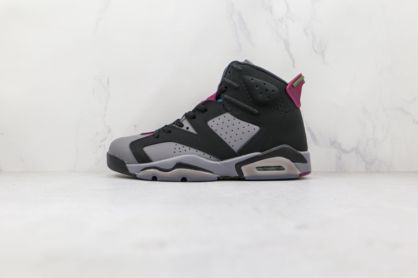Jordan 6 Retro Bordeaux 