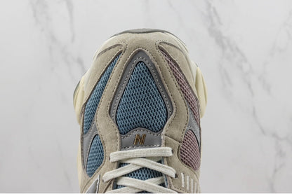 New Balance 9060 Mushroom 