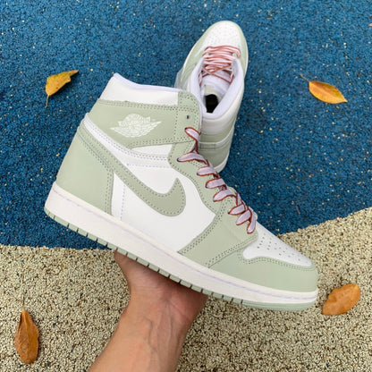 Jordan 1 Retro High OG Seafoam 