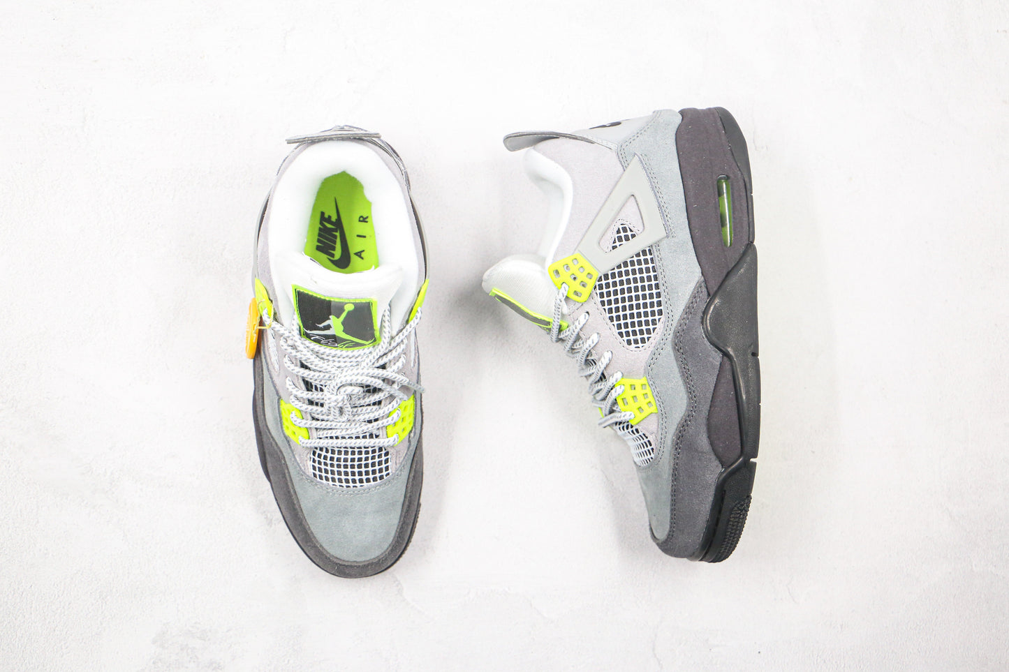 Jordan 4 Retro SE 95 Neon 