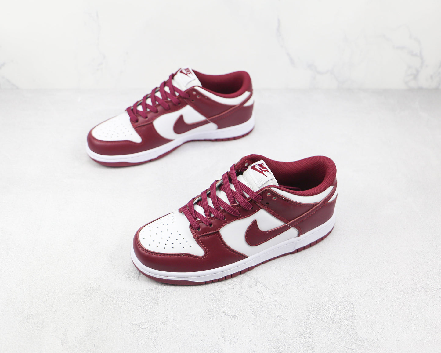 Nike Dunk Low Bordeaux 