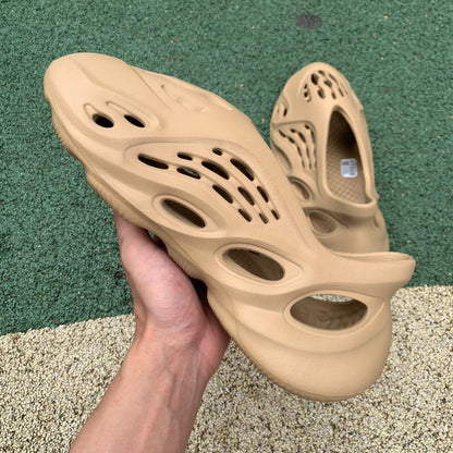 Adidas Yeezy Foam Ochre 