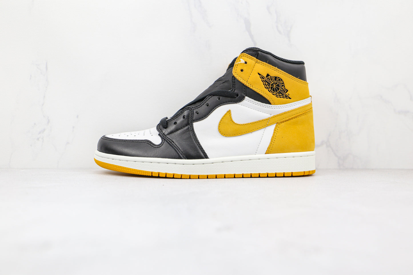 Jordan 1 Retro High Yellow Ocher 
