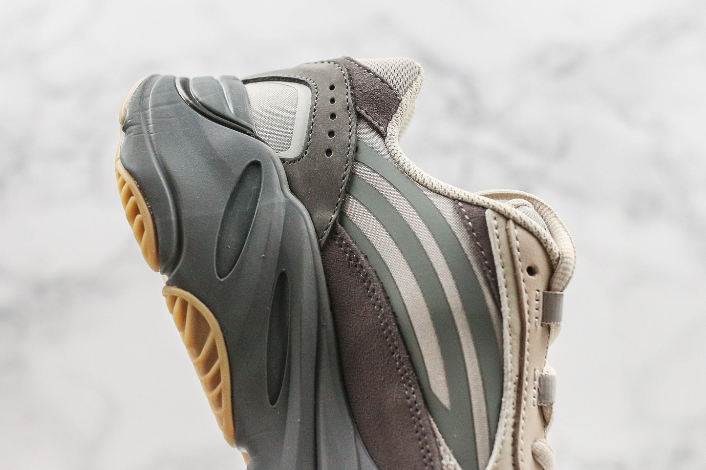 Adidas Yeezy Boost 700 Tephra 