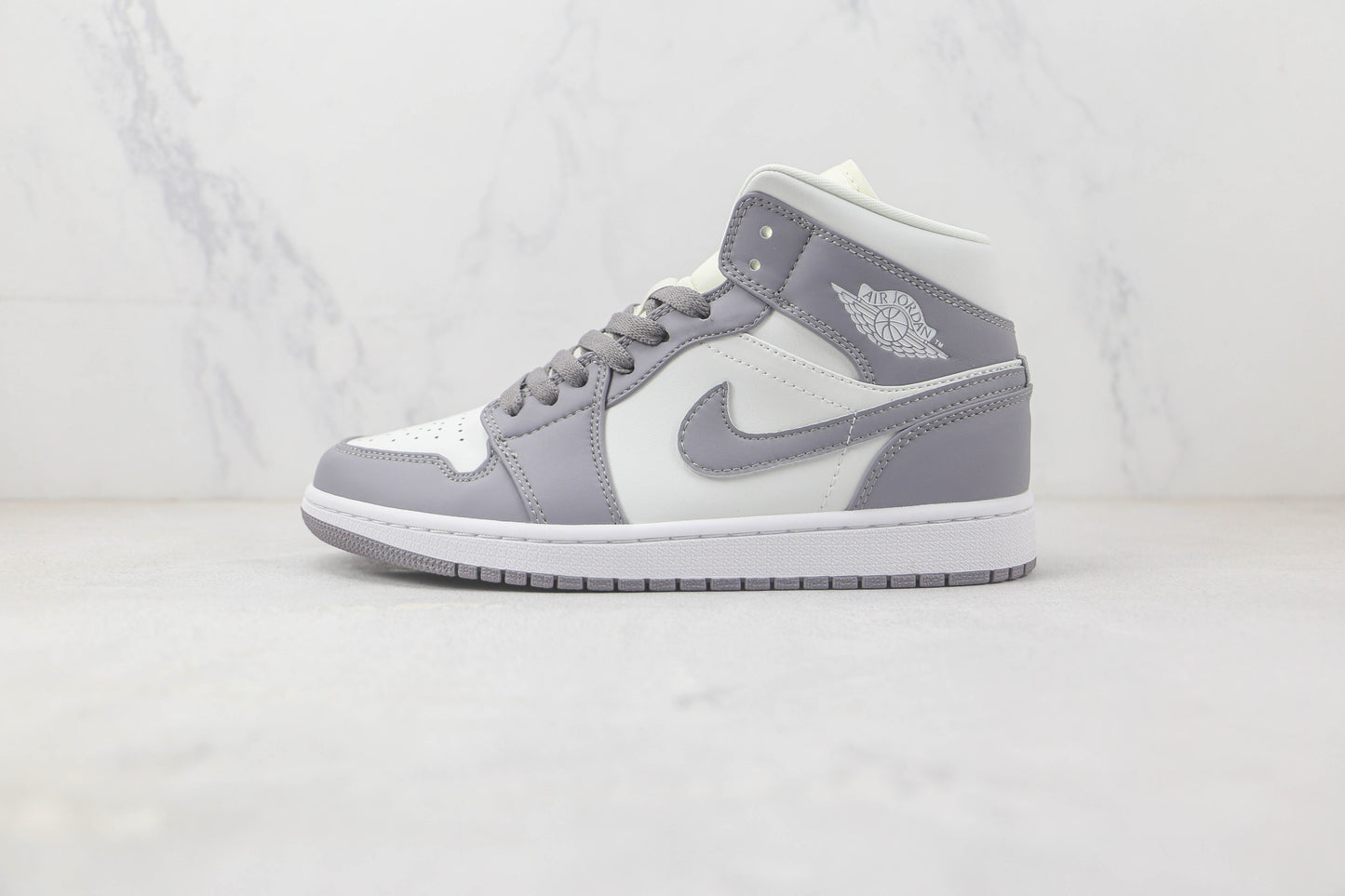 Jordan 1 Mid Stealth 