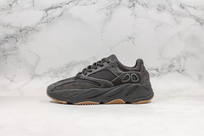 Adidas Yeezy Boost 700 Utility black 