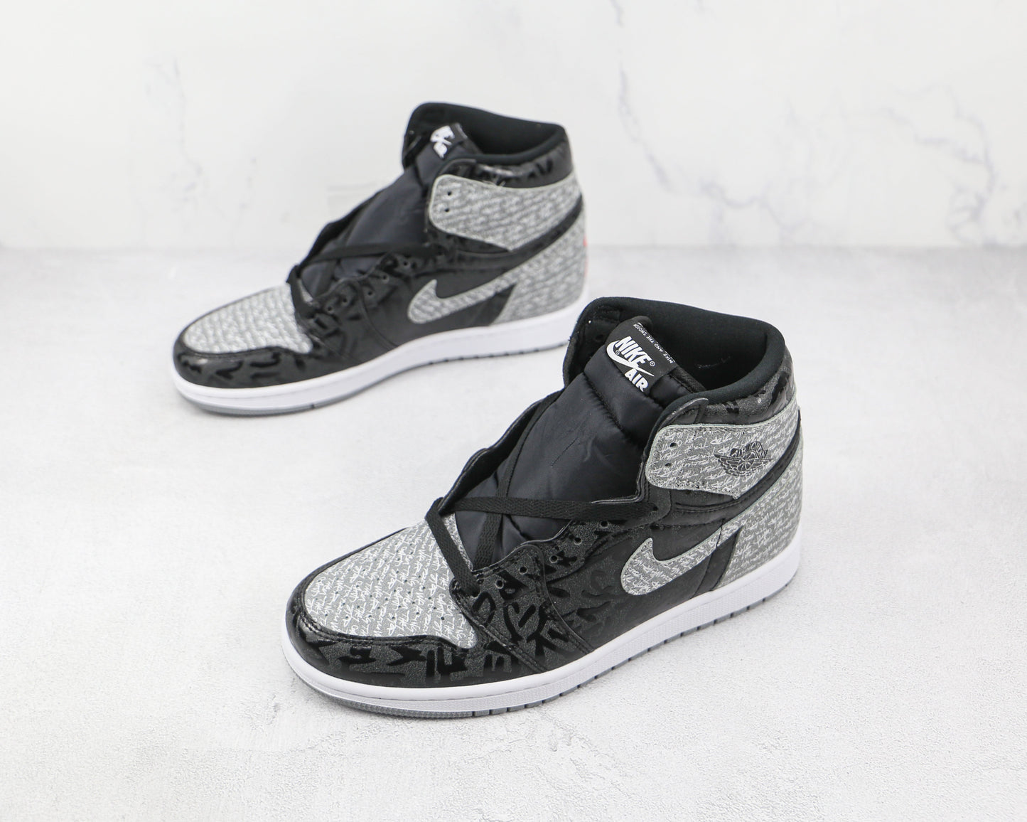 Jordan 1 Retro High OG Rebellionaire 