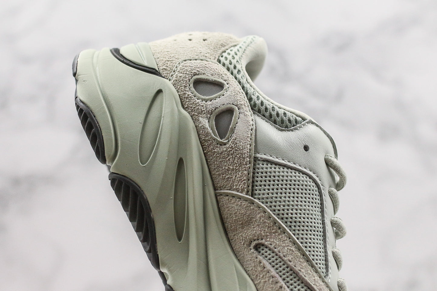 Adidas Yeezy Boost 700 Salt 