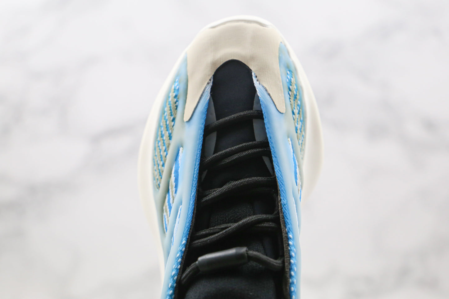 Adidas Yeezy Boost 700 V3 Arzareth 