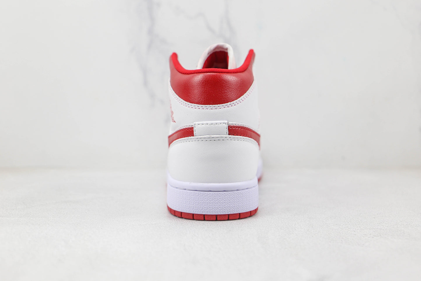 Jordan 1 Mid Reverse Chicago 
