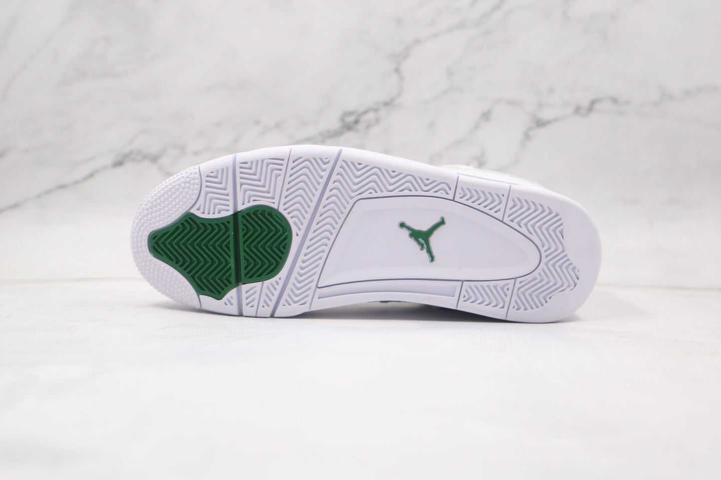 Jordan 4 Retro Metallic Green 