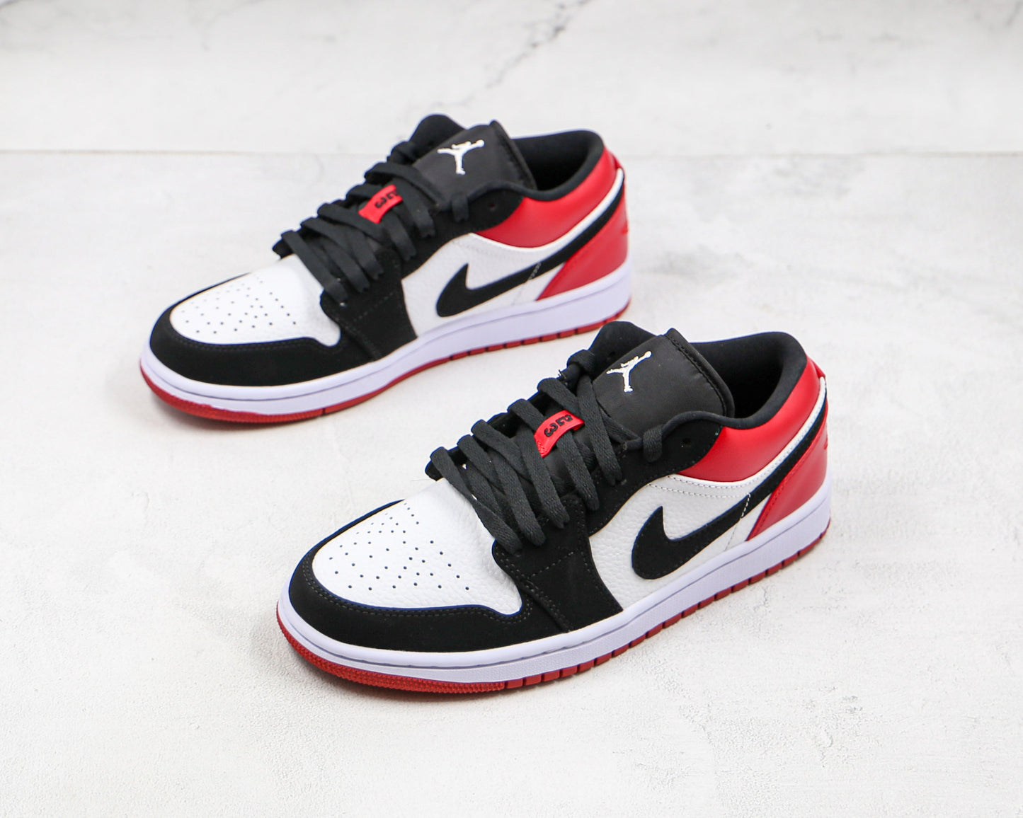 Jordan 1 Low Black Toe 