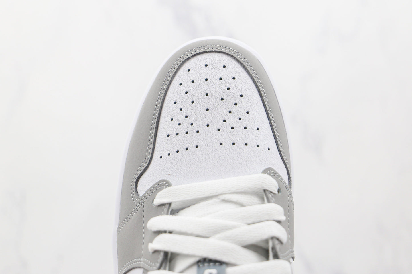 Jordan 1 Low Wolf Grey 