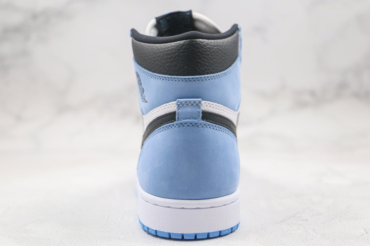 Jordan 1 Retro High White University Blue Black 