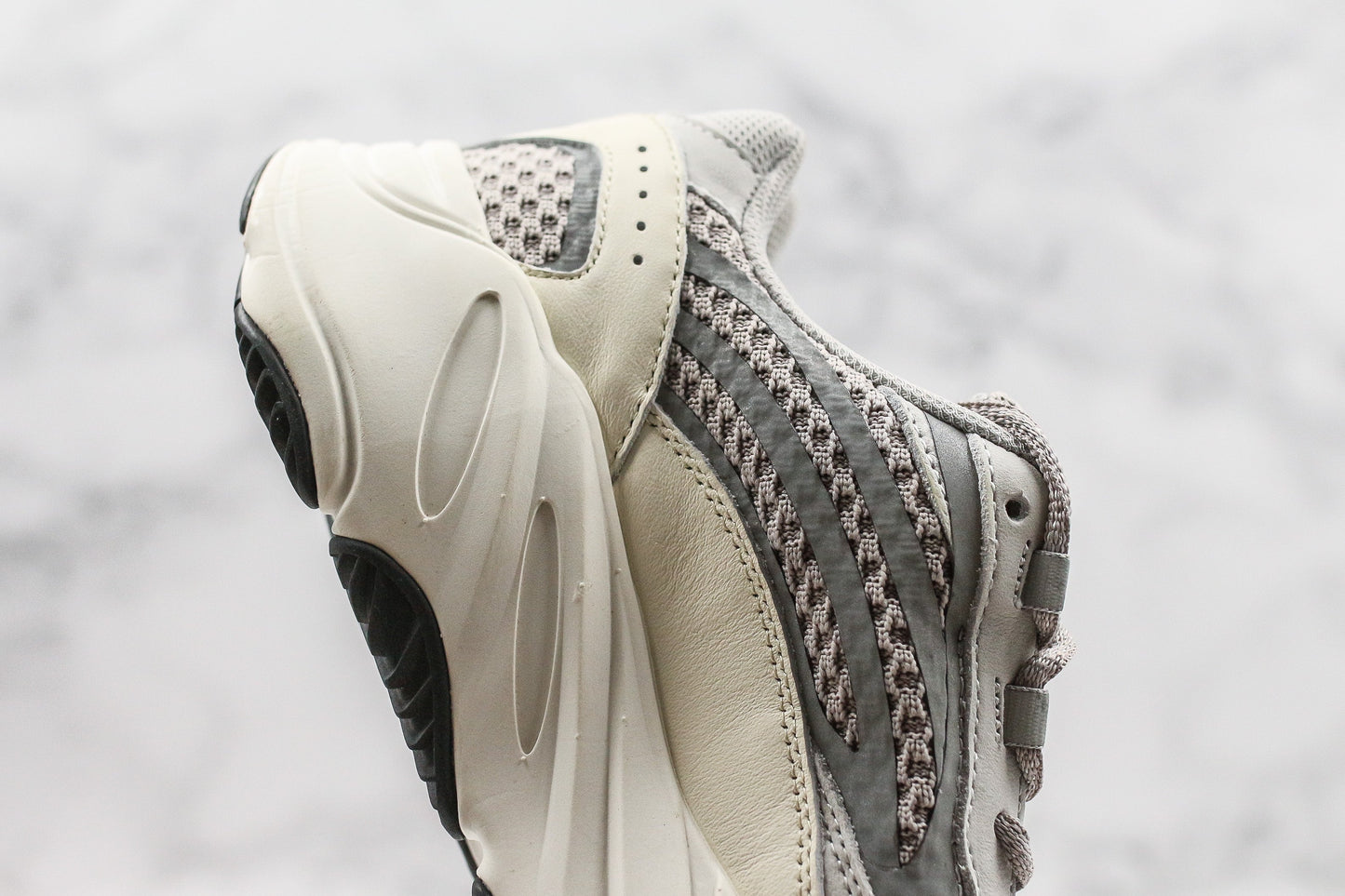 Adidas Yeezy Boost 700 V2 Static 