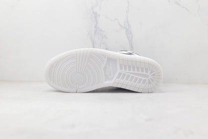 Jordan 1 Mid Diamond 