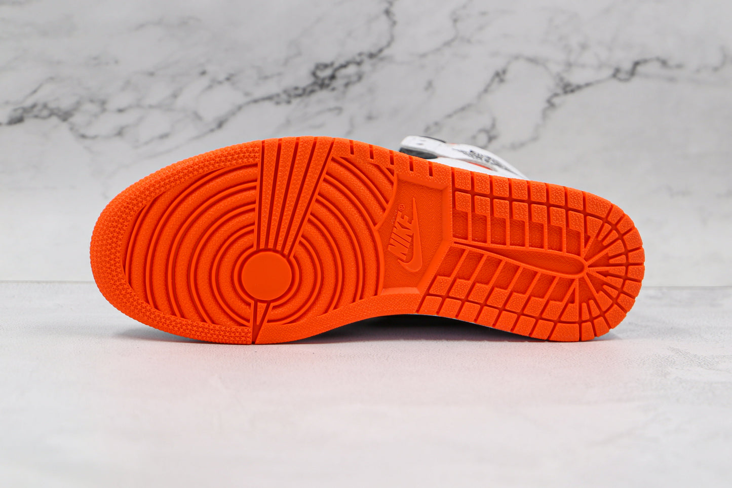Jordan 1 Retro High Electro Orange 