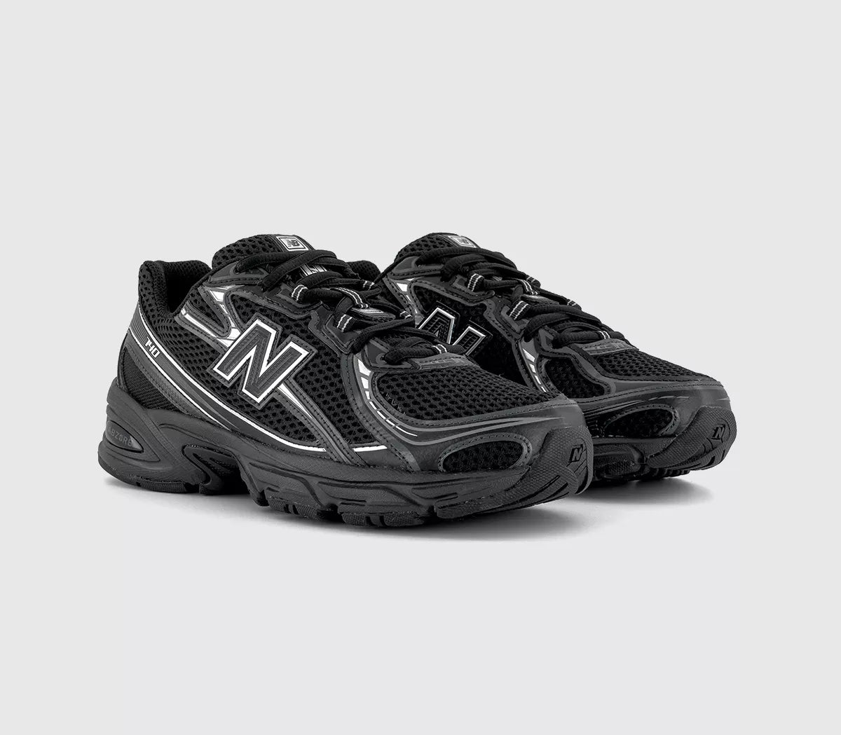 New Balance 740v2 Black Gray Silver 