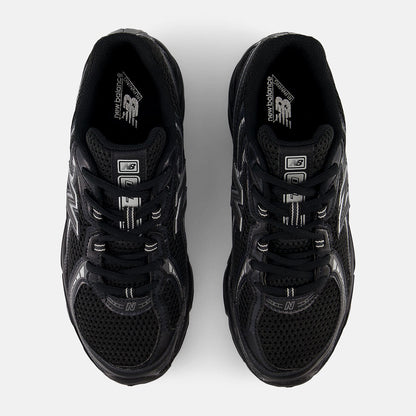 New Balance 740v2 Black Gray Silver 
