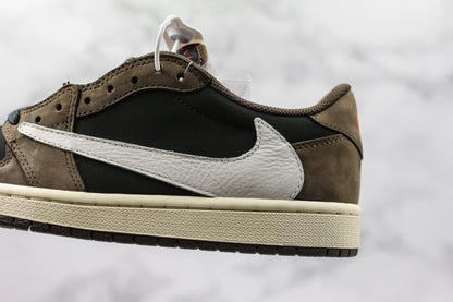 Jordan 1 Retro Low OG SP Travis Scott 