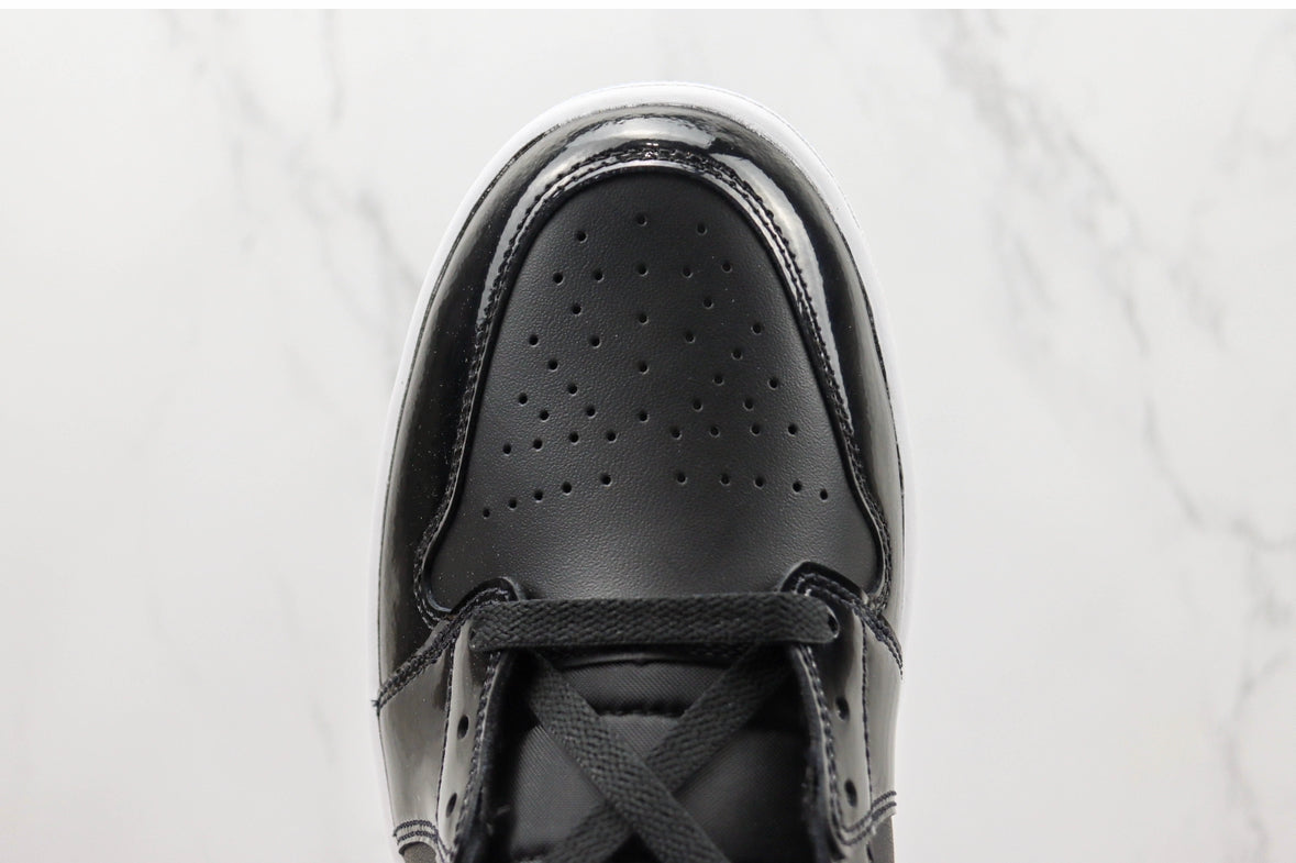 Jordan 1 Mid SE Space Jam 
