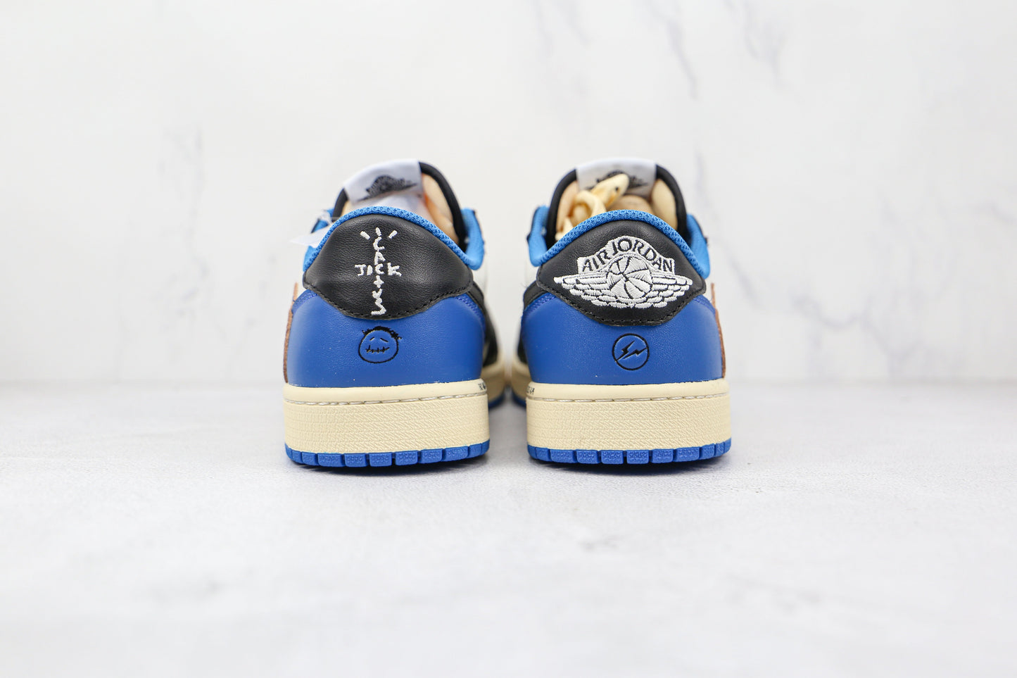 Jordan 1 Low Fragment x Travis Scott 
