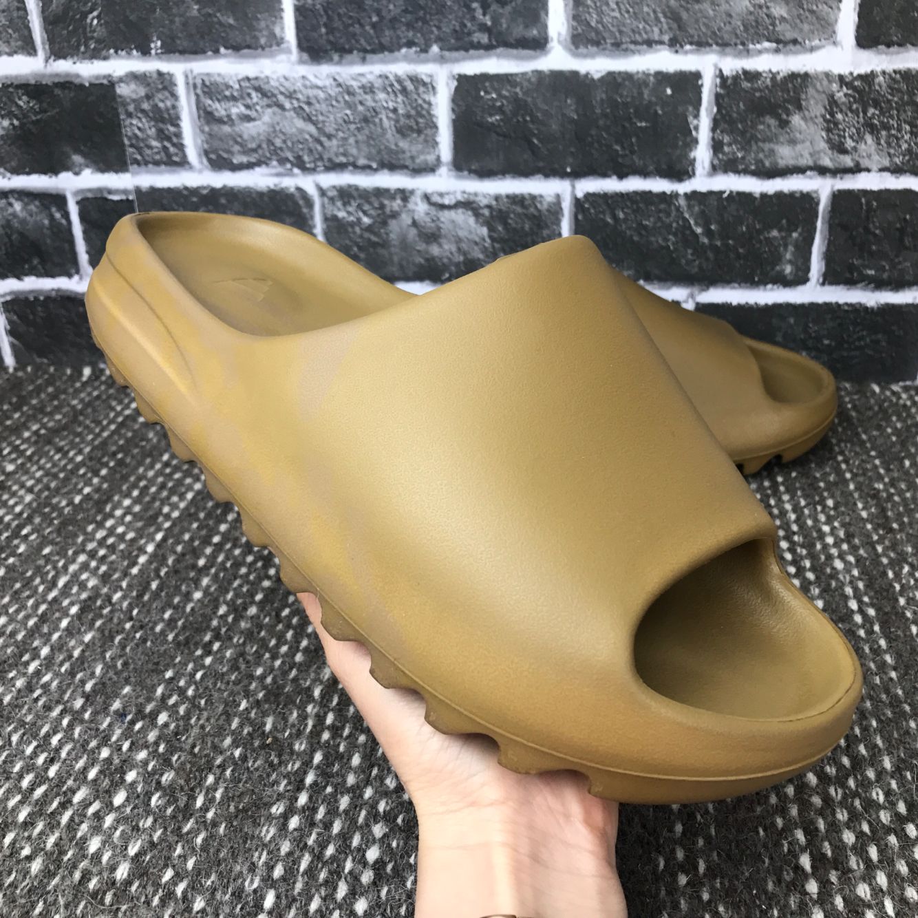 Adidas Yeezy Slide Ochre 