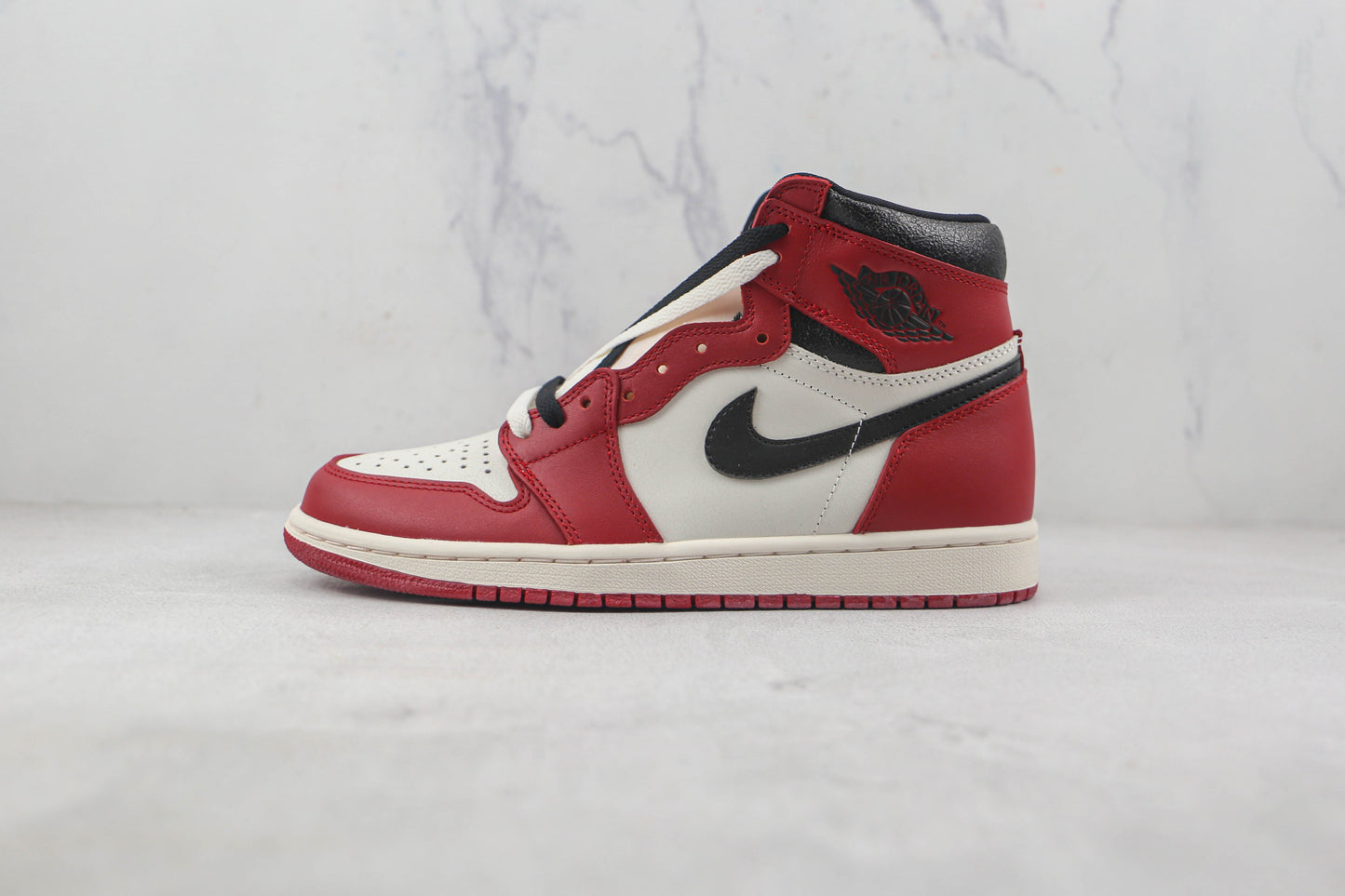 Jordan 1 Retro High Chicago Lost and Found 