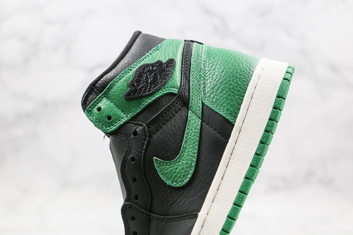 Jordan 1 Retro High Pine Green Black 