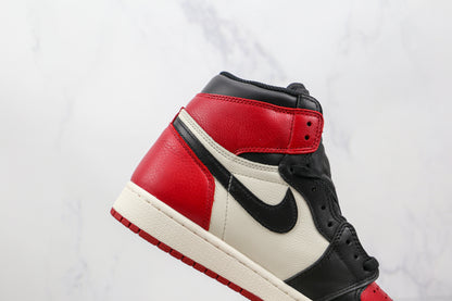 Jordan 1 Retro High Bred Toe 