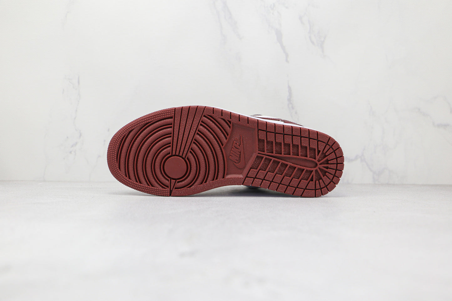 Jordan 1 Low Team Red 