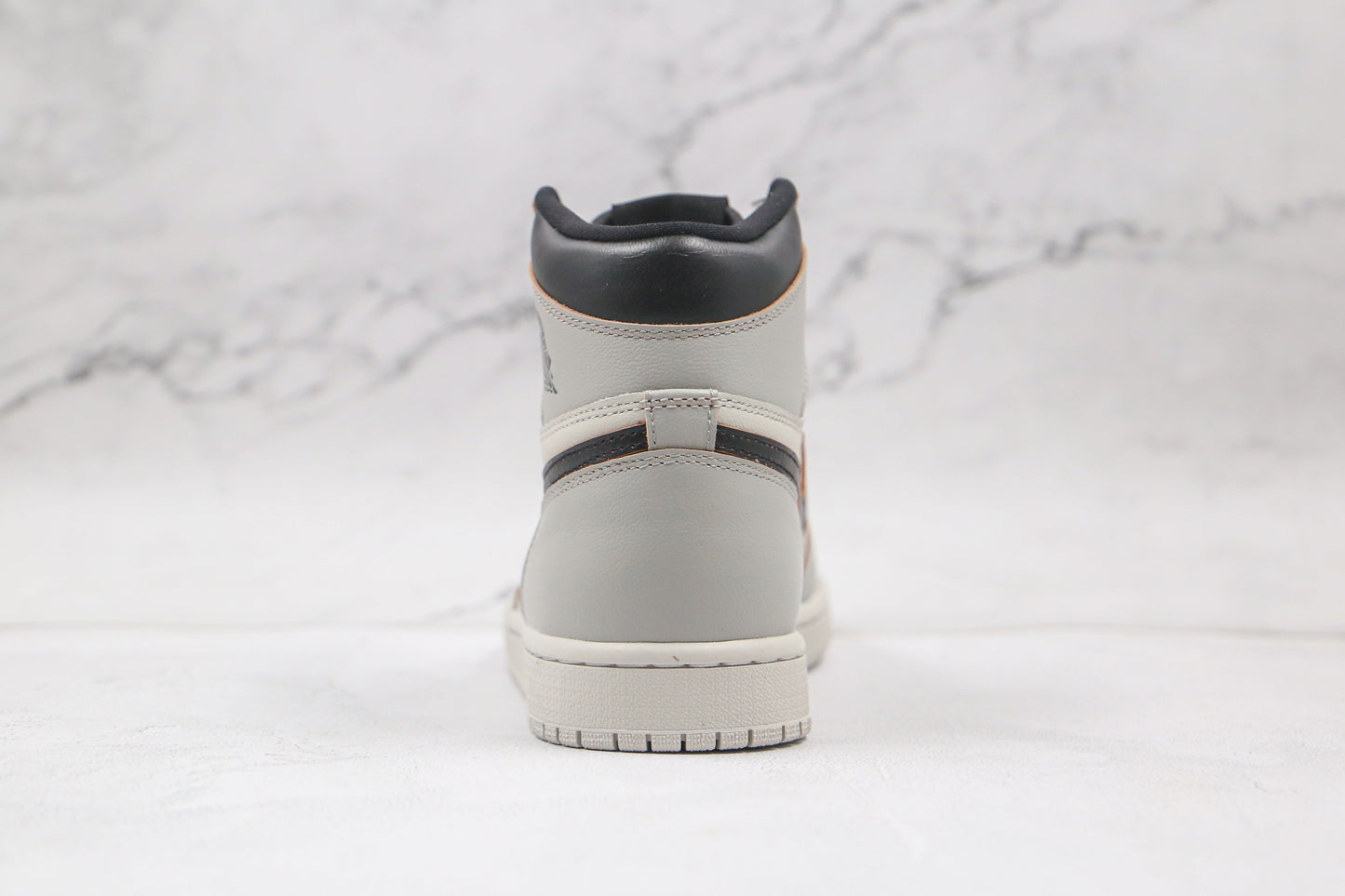 Jordan 1 Retro High OG Defiant SB NYC to Paris 