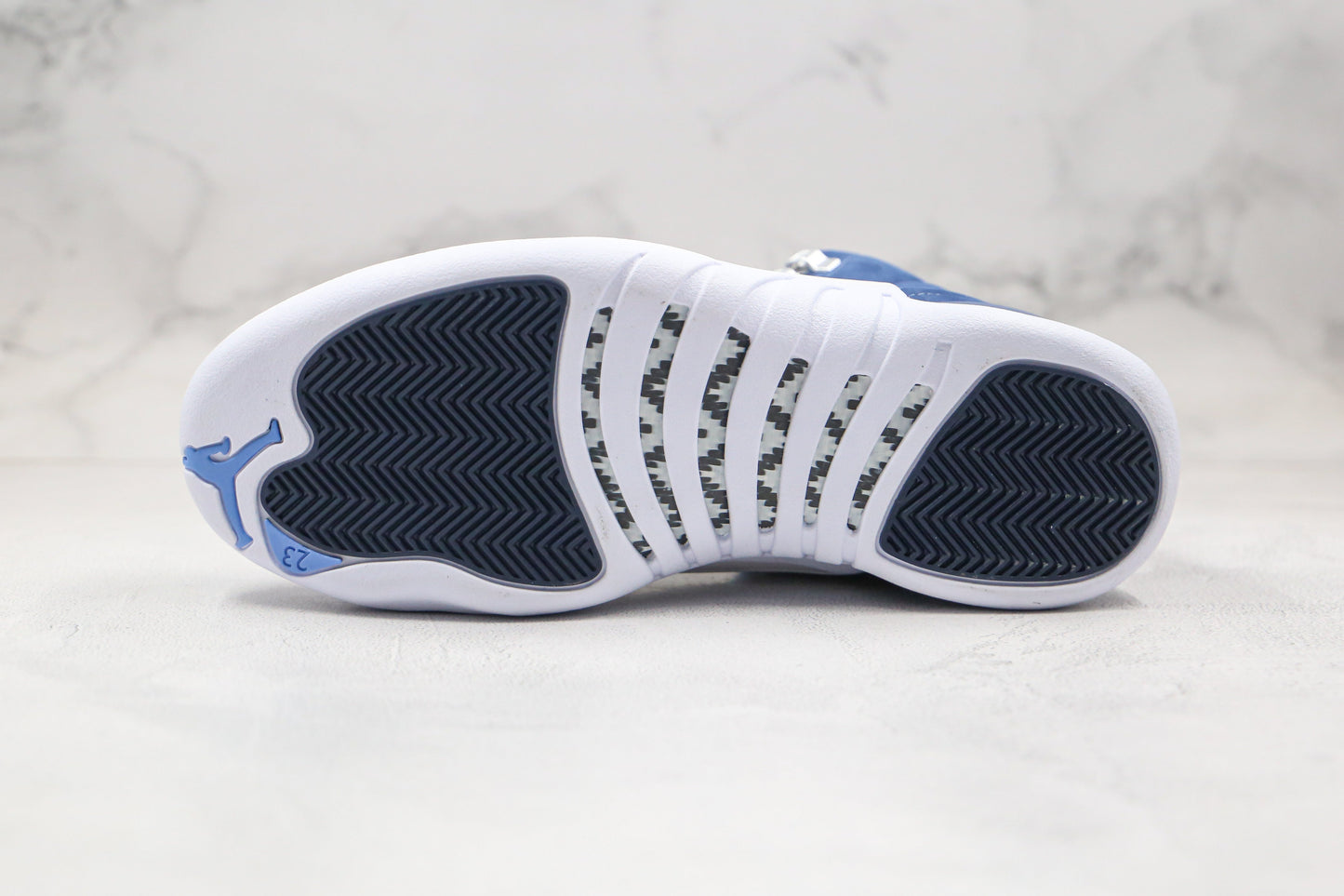 Jordan 12 Retro Indigo 
