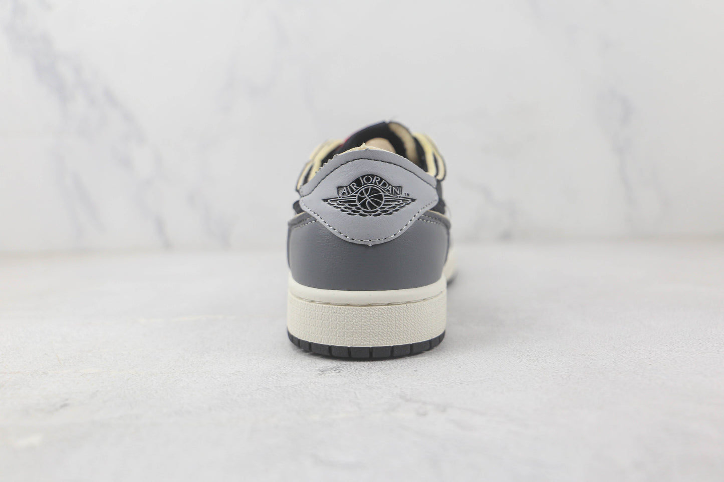 Jordan 1 Low Black Smoke Grey 