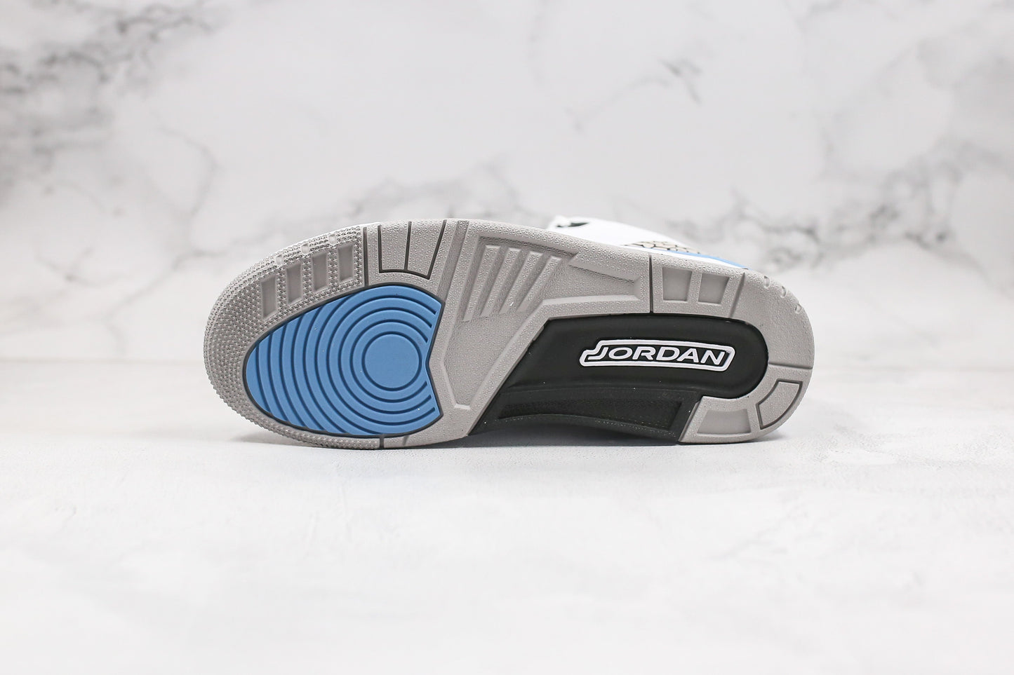 Jordan 3 Retro UNC 