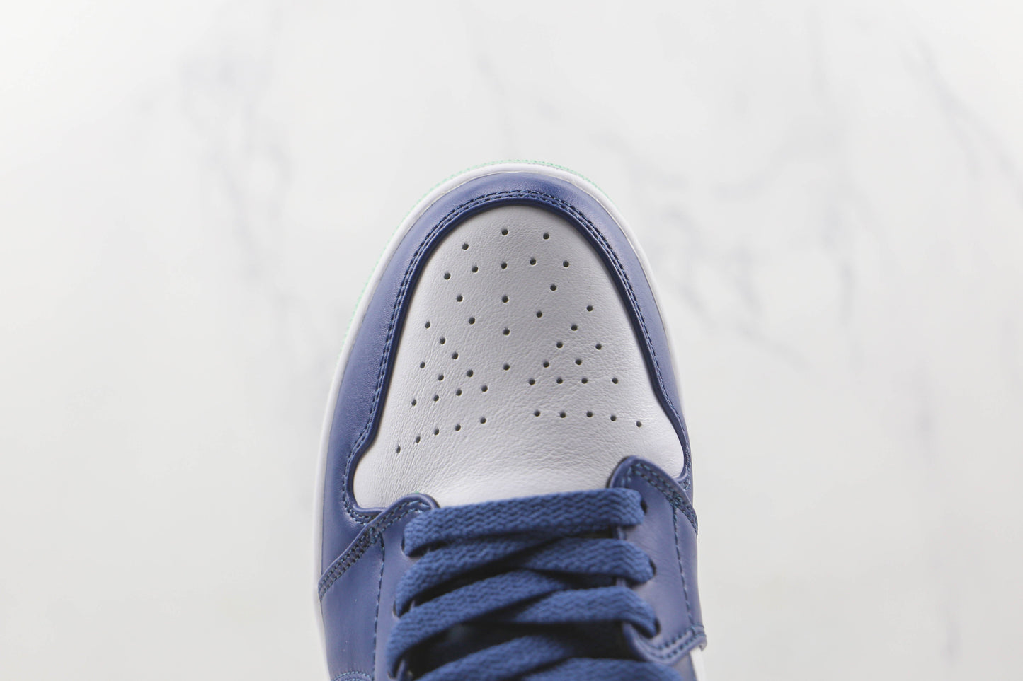 Jordan 1 Mid Mystic Navy Mint Foam 