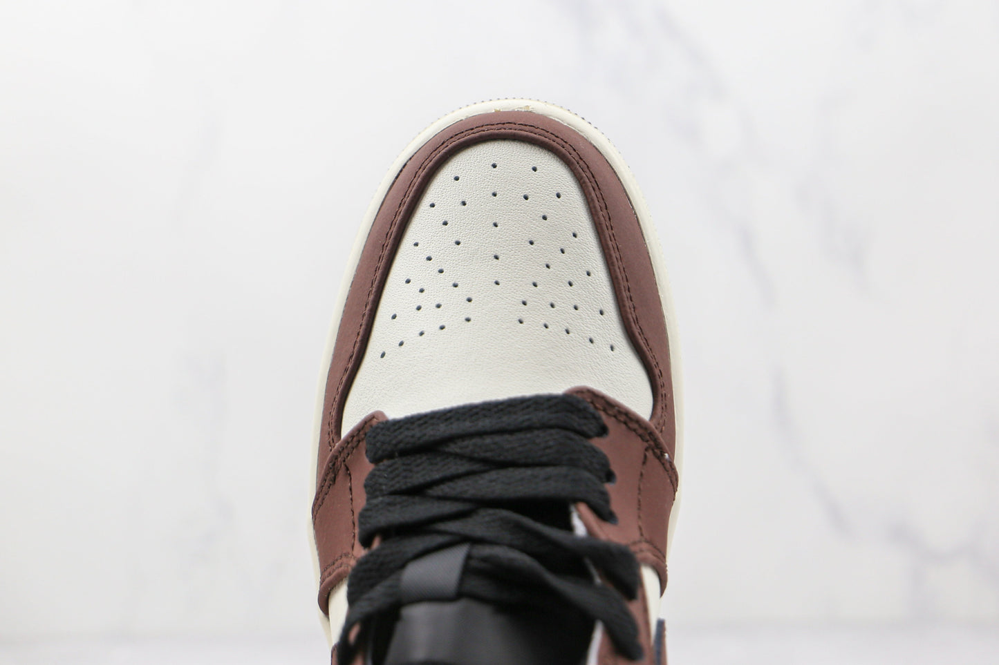 Jordan 1 Low Mocha 