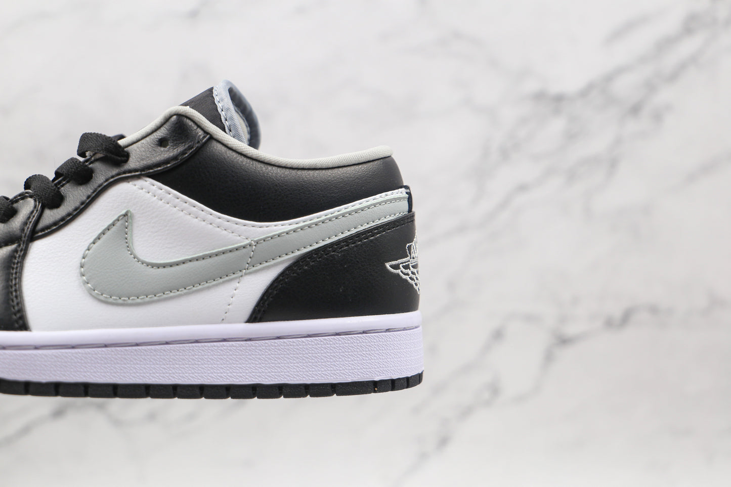 Jordan 1 Low Black White Grey 