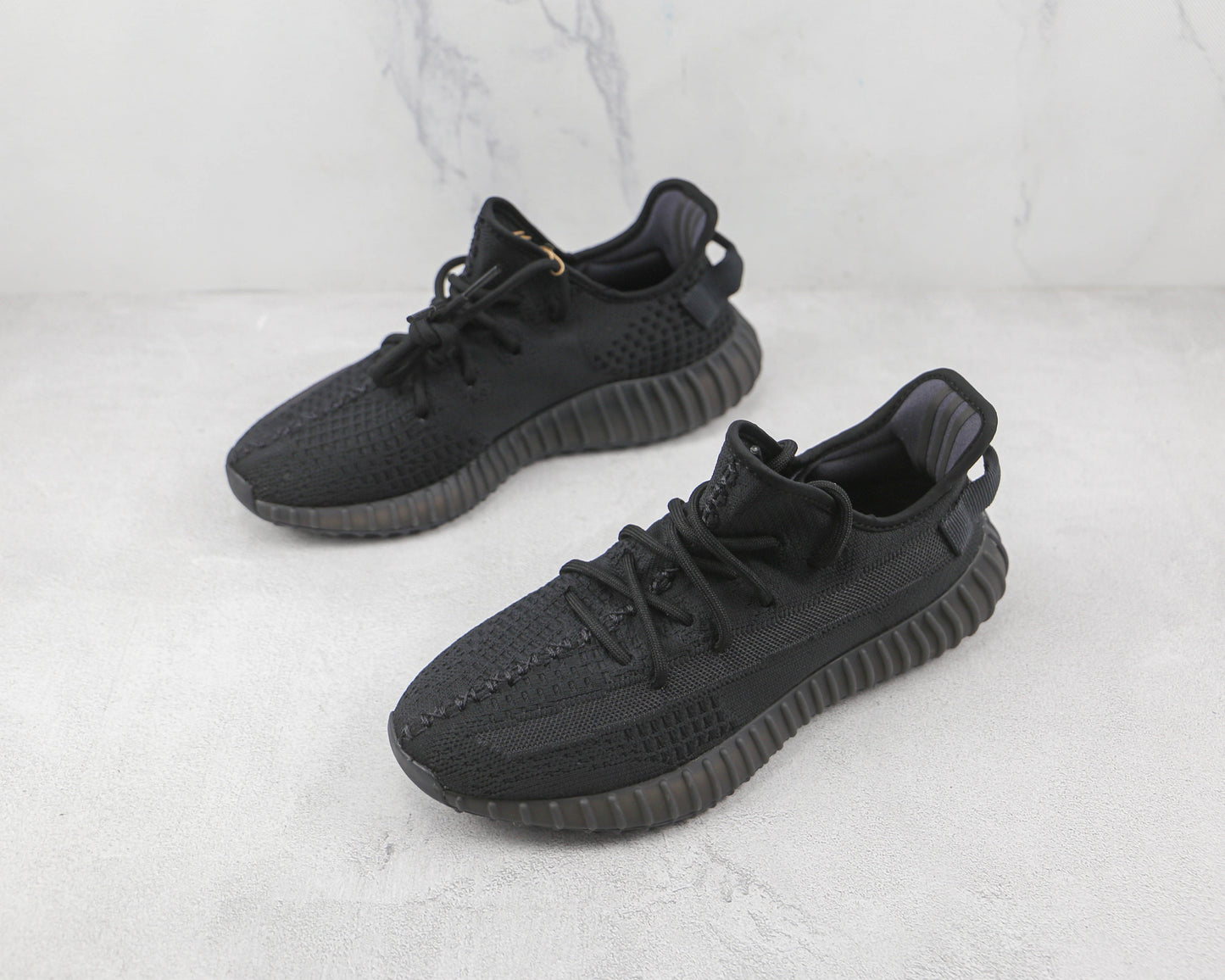 Adidas Yeezy Boost 350 V2 Onyx 