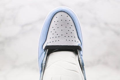 Jordan 1 Retro High White University Blue Black 