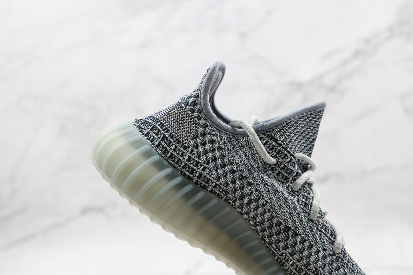 Adidas Yeezy Boost 350 V2 Ash Blue 