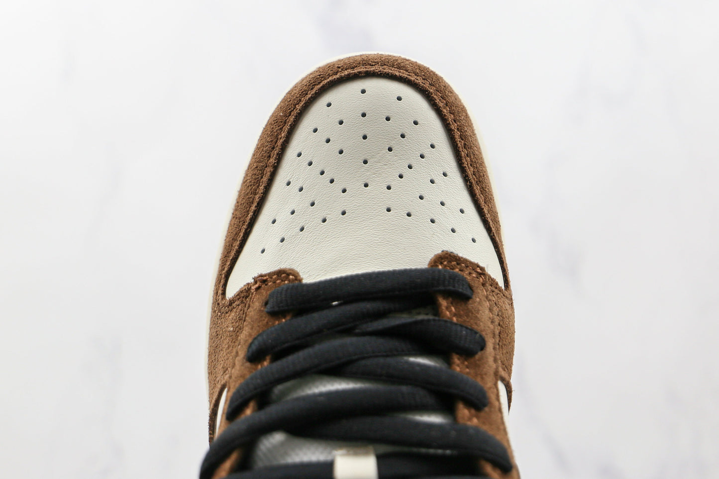 Nike SB Dunk Low White Black Trail End Brown 