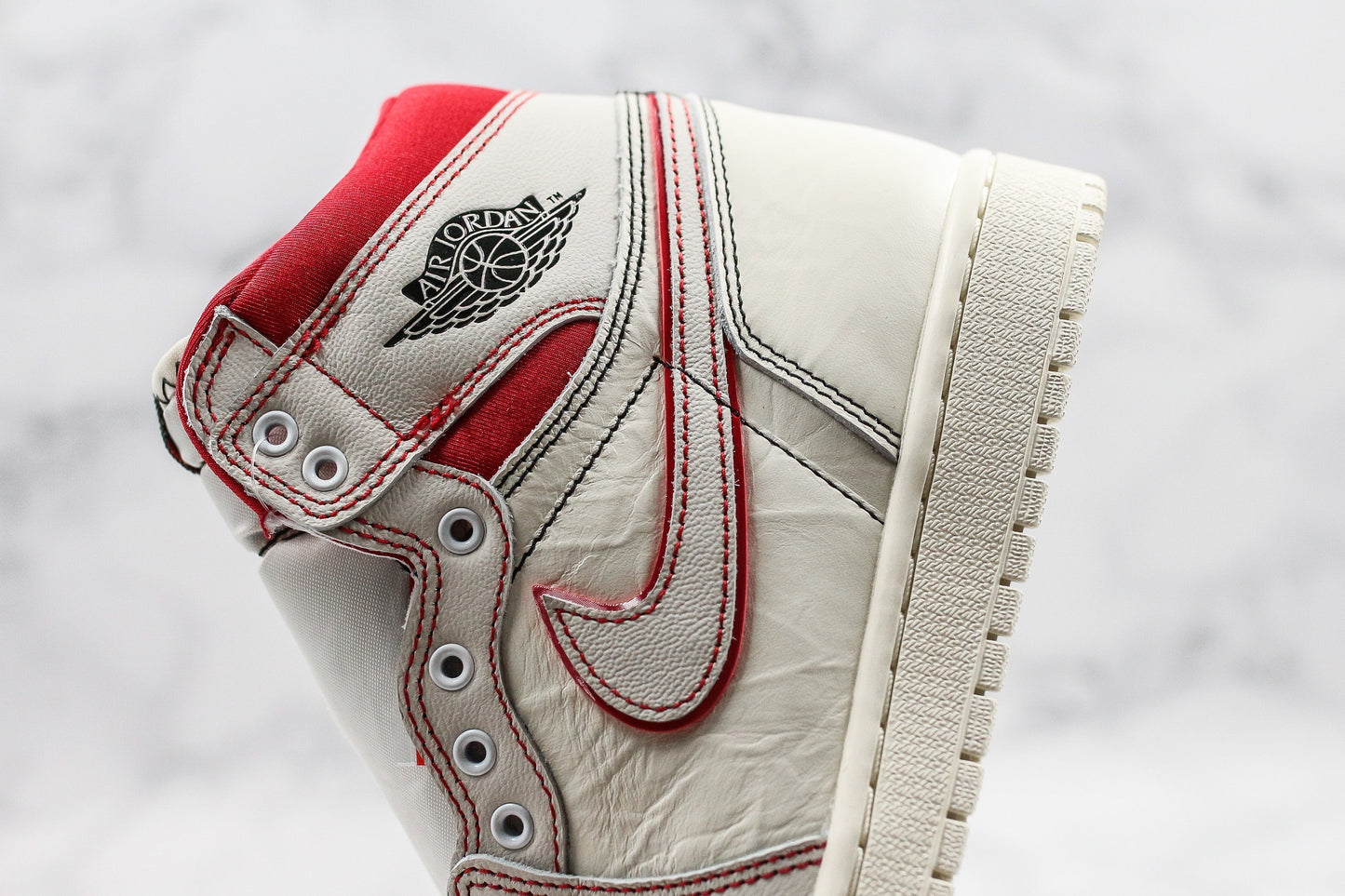 Jordan 1 Retro High Phantom Gym Red 