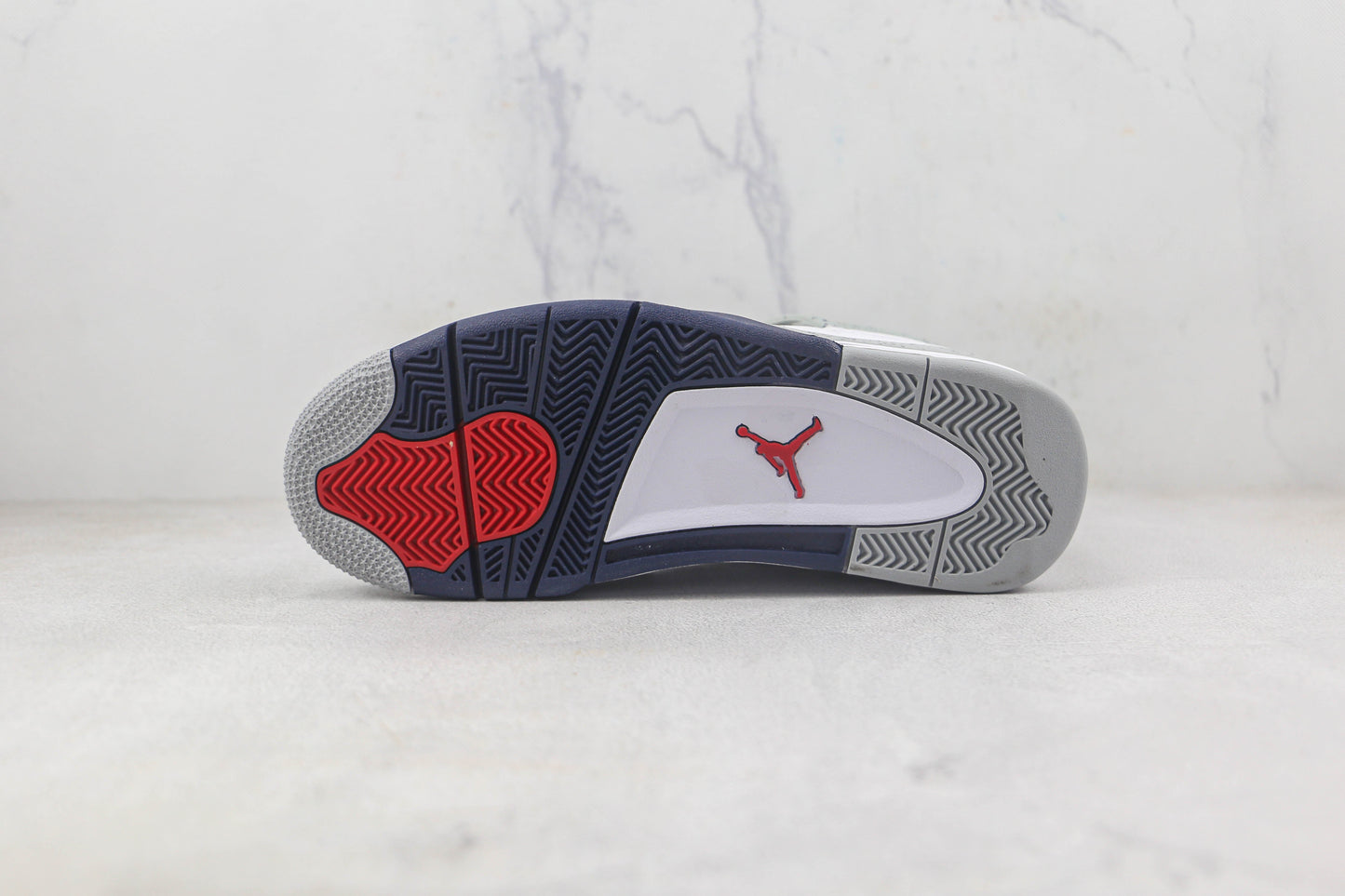 Jordan 4 Retro Midnight Navy 