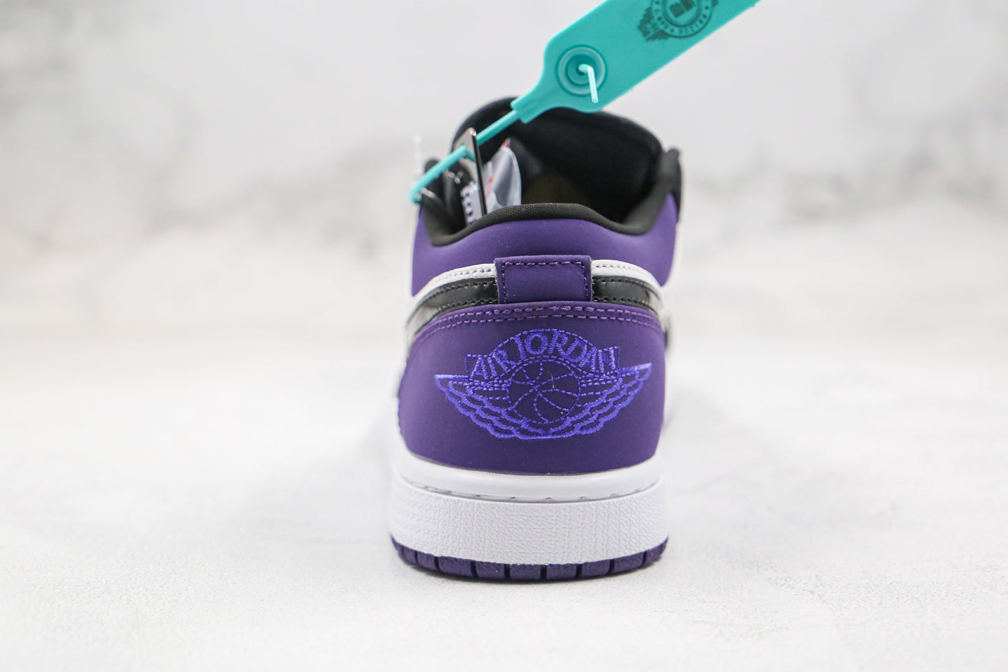 Jordan 1 Low Court Purple 