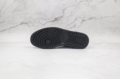 Jordan 1 Low Black White Grey 